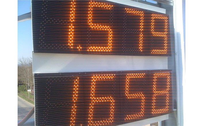 Display Prezziario carburante
